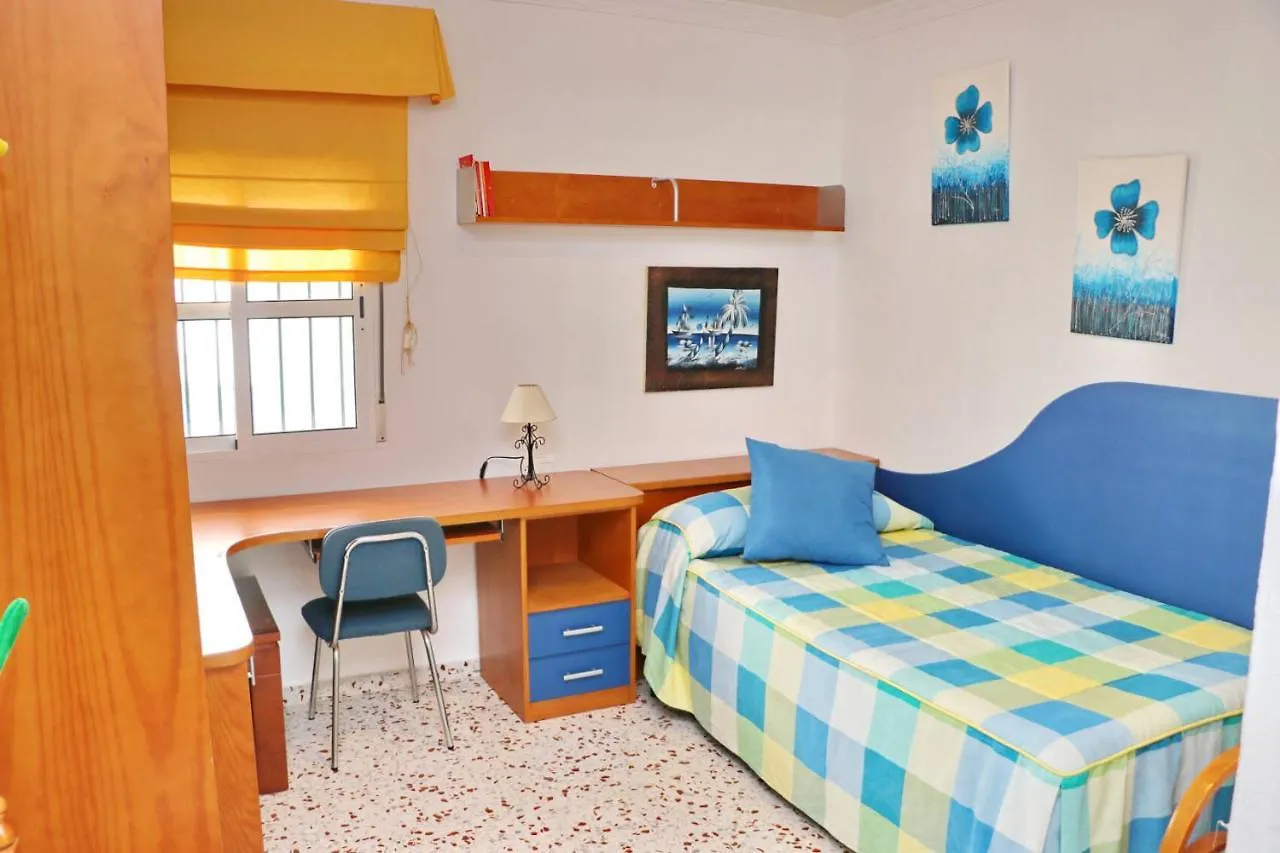 קוניל דה לה פרונטרה Apartamento Cortes דירה קוניל דה לה פרונטרה
